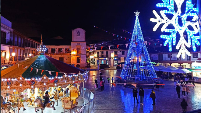 Plaza del Ayuntamiento durante la Navidad.