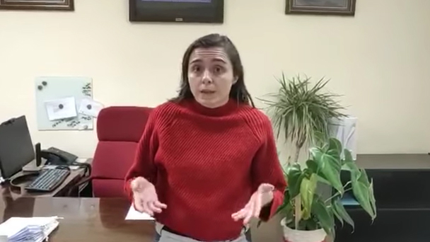 La alcaldesa de Ciempozuelos anuncia que pone su cargo “a disposición de los representantes del pueblo en el pleno”.