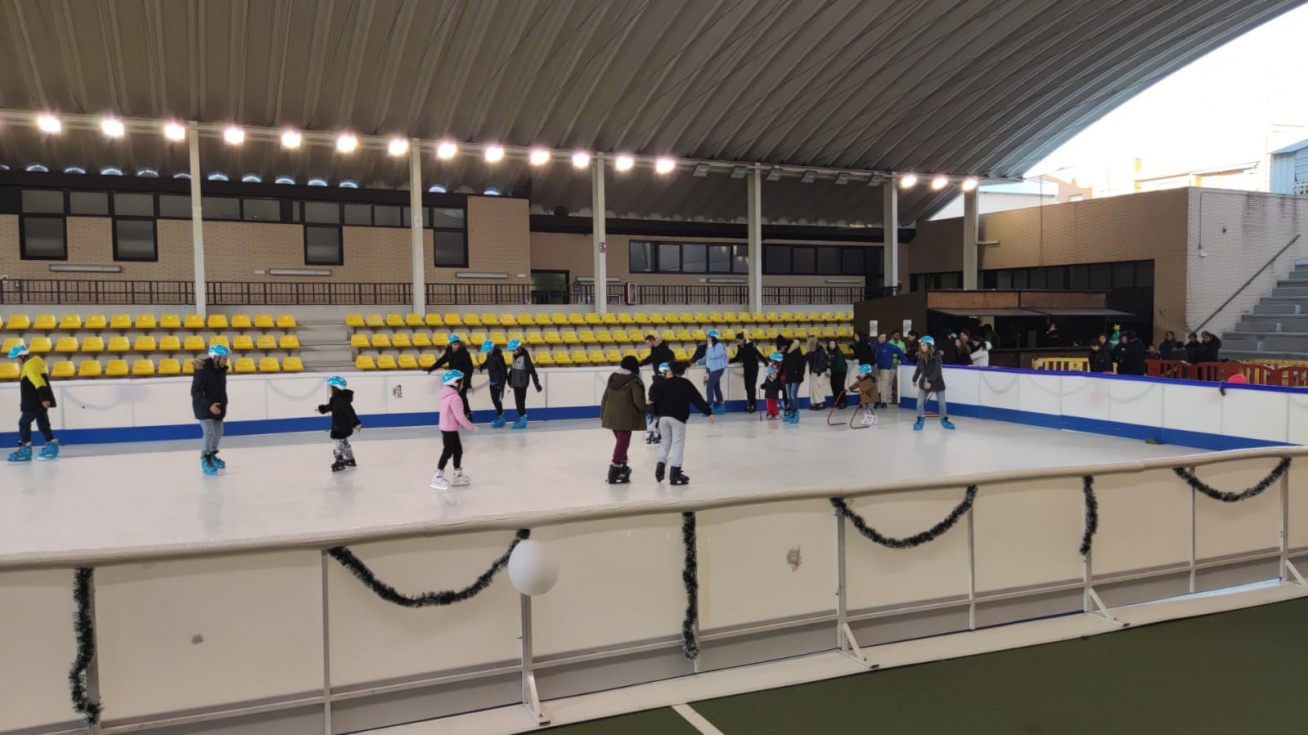 La pista de patinaje, el día de su apertura | Ayuntamiento de Pinto