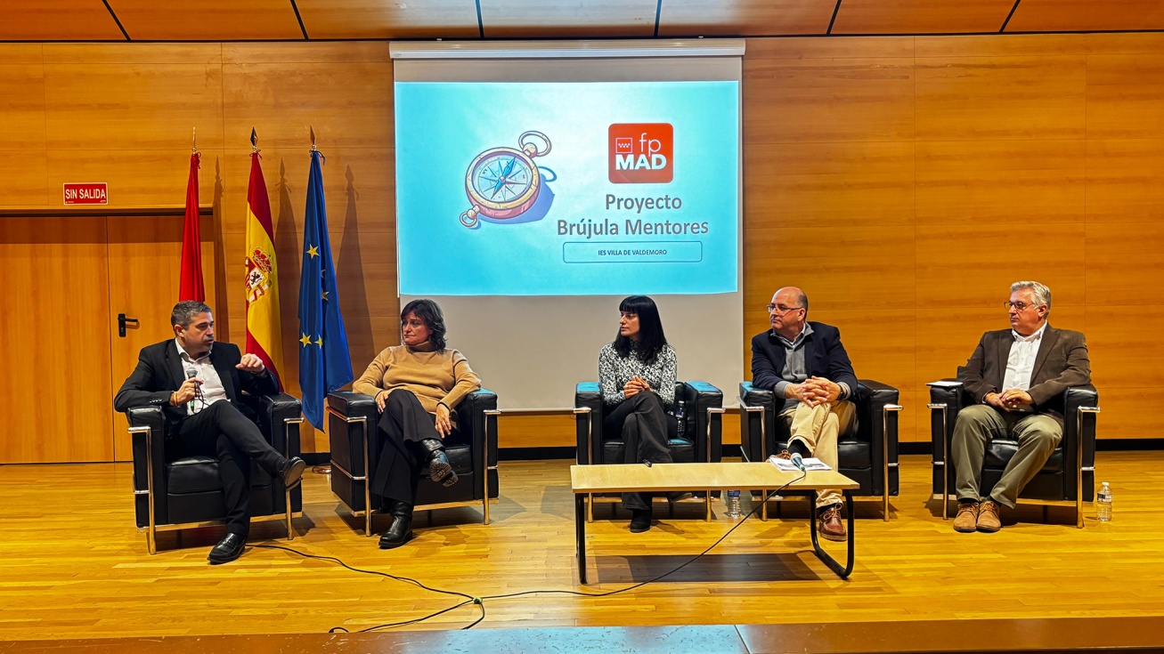 Presentación del programa 'Brújula Mentores'.
