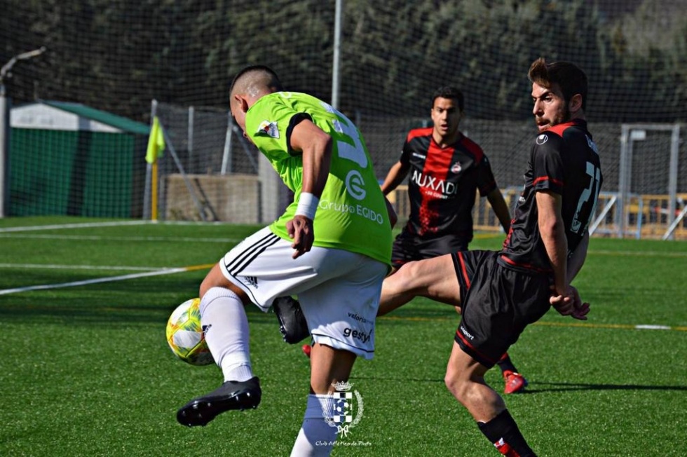 Momento del encuentro entre Unión Adarve y Atlético de Pinto.