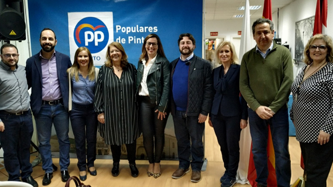 Concejales del PP de Pinto en la que ha sido la sede del partido hasta ahora durante uno de los últimos actos antes de la entrada de la pandemia.