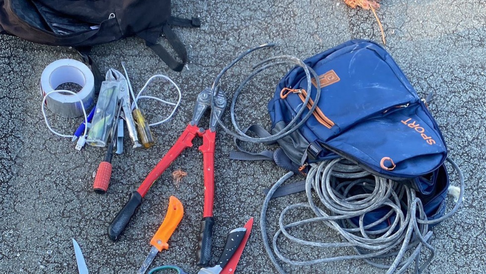 Cables y material que portaban los jóvenes | Policía Local de Valdemoro