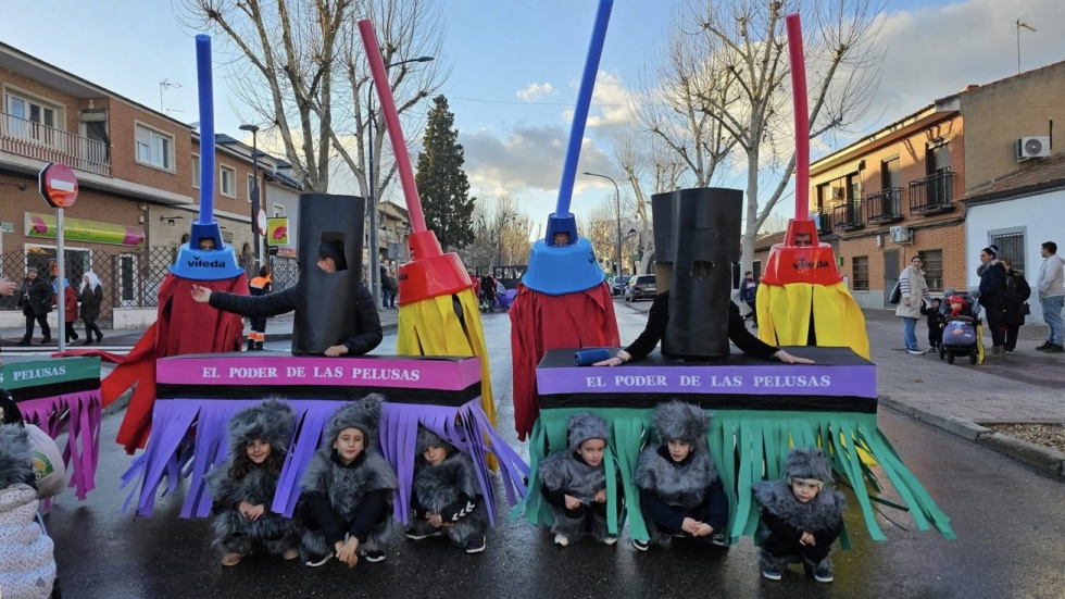 Las divertidas pelusas del Carnaval 2024 en San Martín de la Vega.