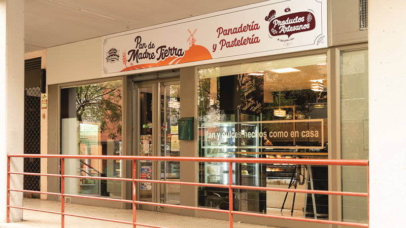 El local de Pan de Madre Tierra en El Restón | Fotografía de La Revista de Valdemoro para Arturo Sánchez