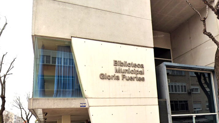 Biblioteca Municipal Gloria Fuertes.