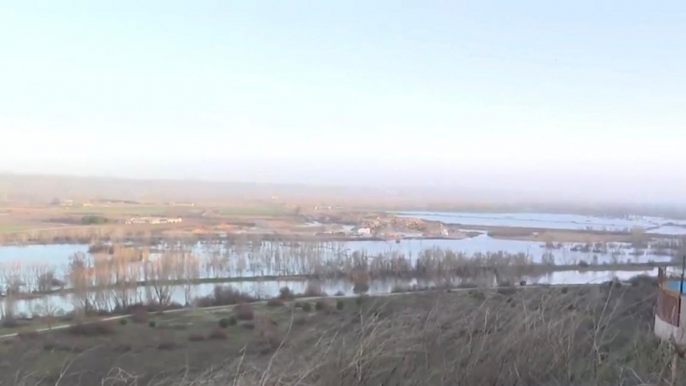 El desbordamiento del Jarama anega el campo de Ciempozuelos