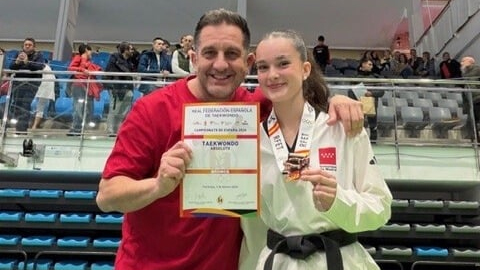 La pinteña Nadia López logra el bronce en el Campeonato de España Absoluto de Taekwondo