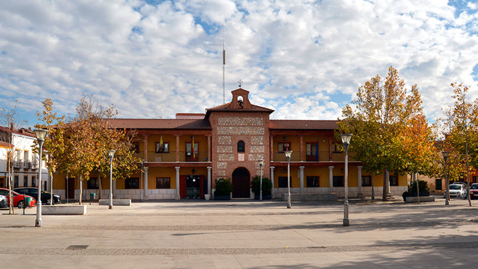 Plaza del Ayuntamiento de San Martín de la Vega.