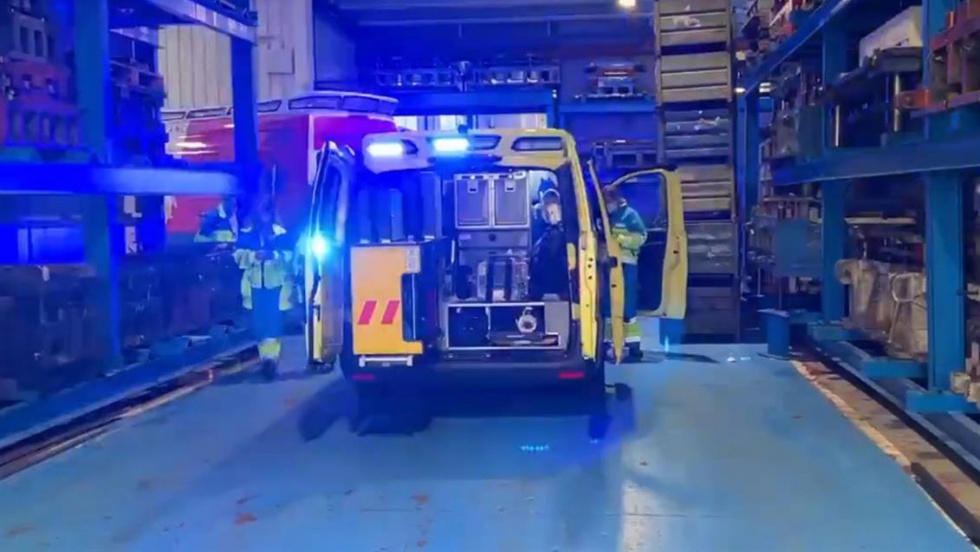 El servicio de Emergencias en el lugar del accidente.
