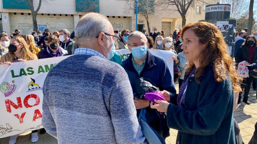 La portavoz de Más Madrid en la Asamblea de Madrid, Mónica García, durante la reciente manifestación contra el vertedero.