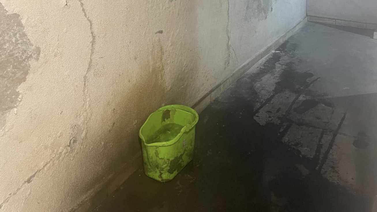 Las filtraciones en el edificio.