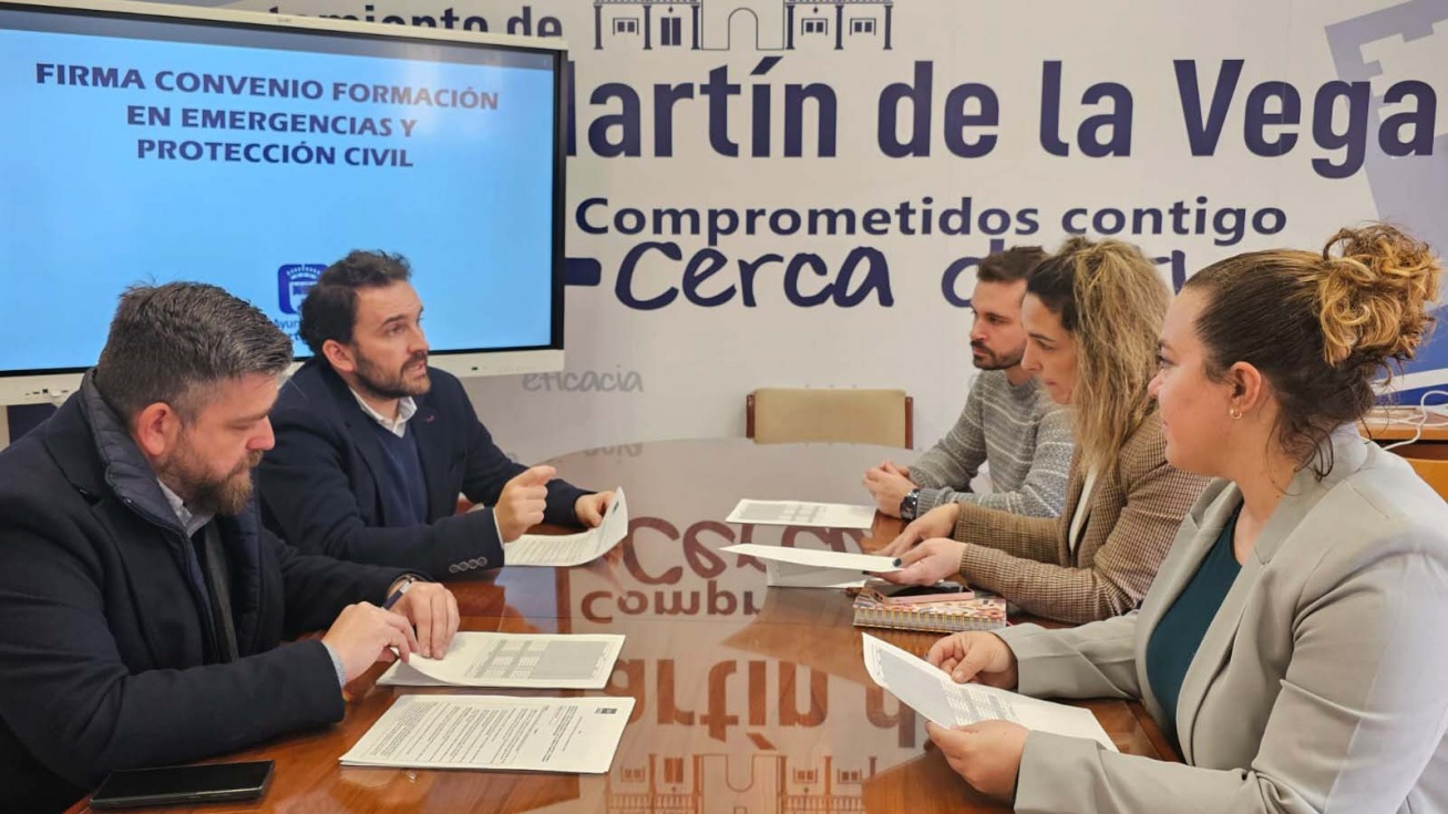 Firma del convenio de colaboración.