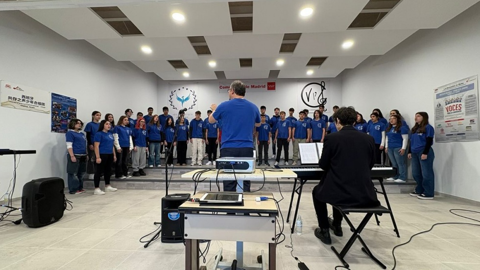 Voces para la Convivencia en la inauguración del nuevo auditorio del IES Francisco Umbral.