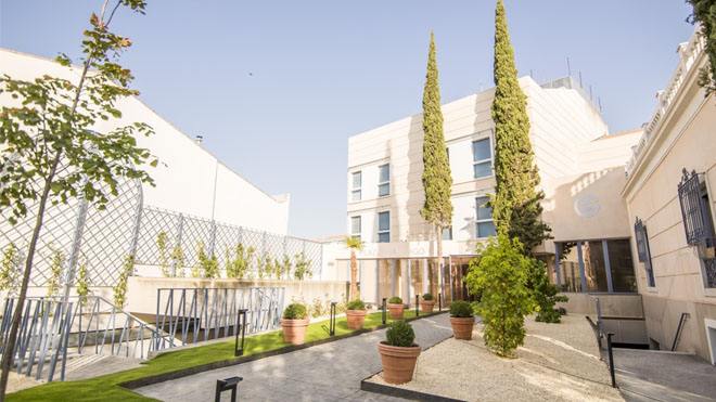 Apartamentos Plaza de Santiago.