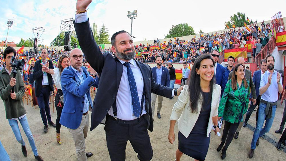 Santiago Abascal y Rocío Monasterio visitan Valdemoro en 2019, con motivo de las elecciones municipales.
