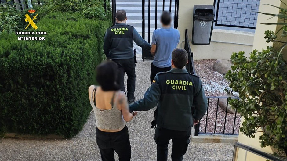 Detención de la pareja | Guardia Civil