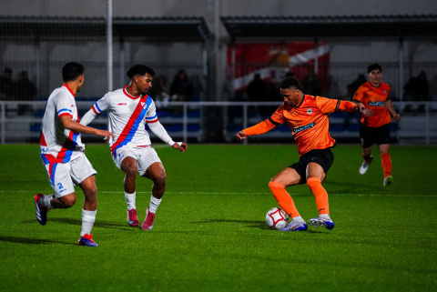 Un instante de la semifinal ante el Celtic Castilla.