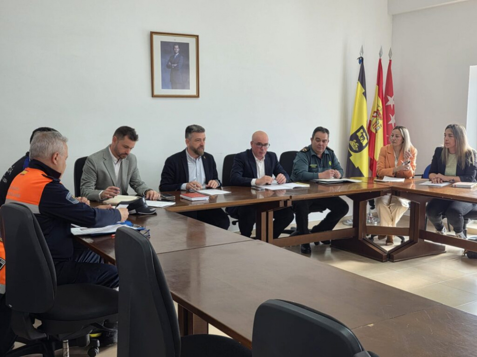 El delegado del Gobierno en Madrid visita San Martín de la Vega para supervisar la seguridad durante las fiestas