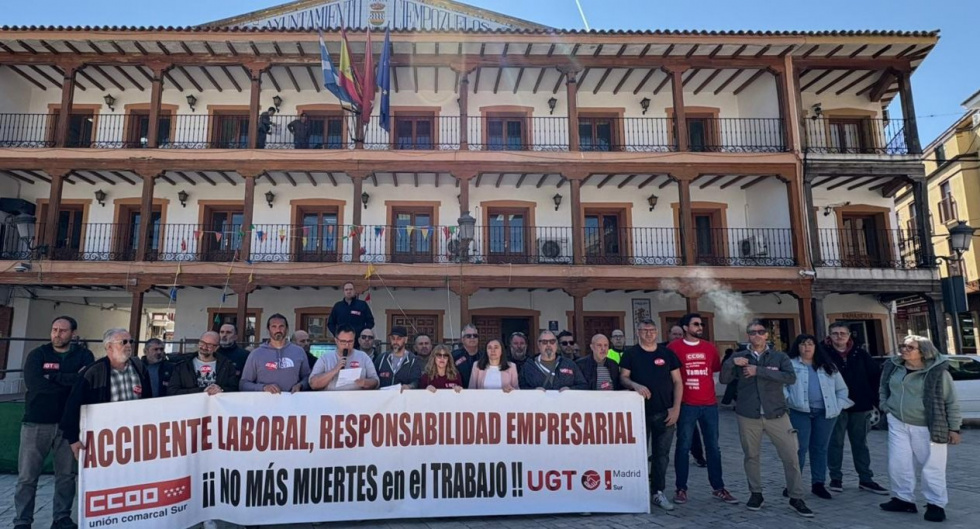 Concentración en Ciempozuelos tras la muerte de un trabajador en una nave industrial