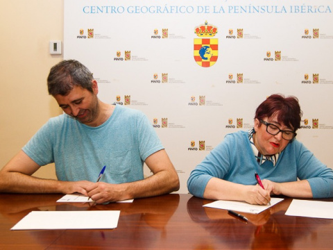 Firma del convenio con AFAP.