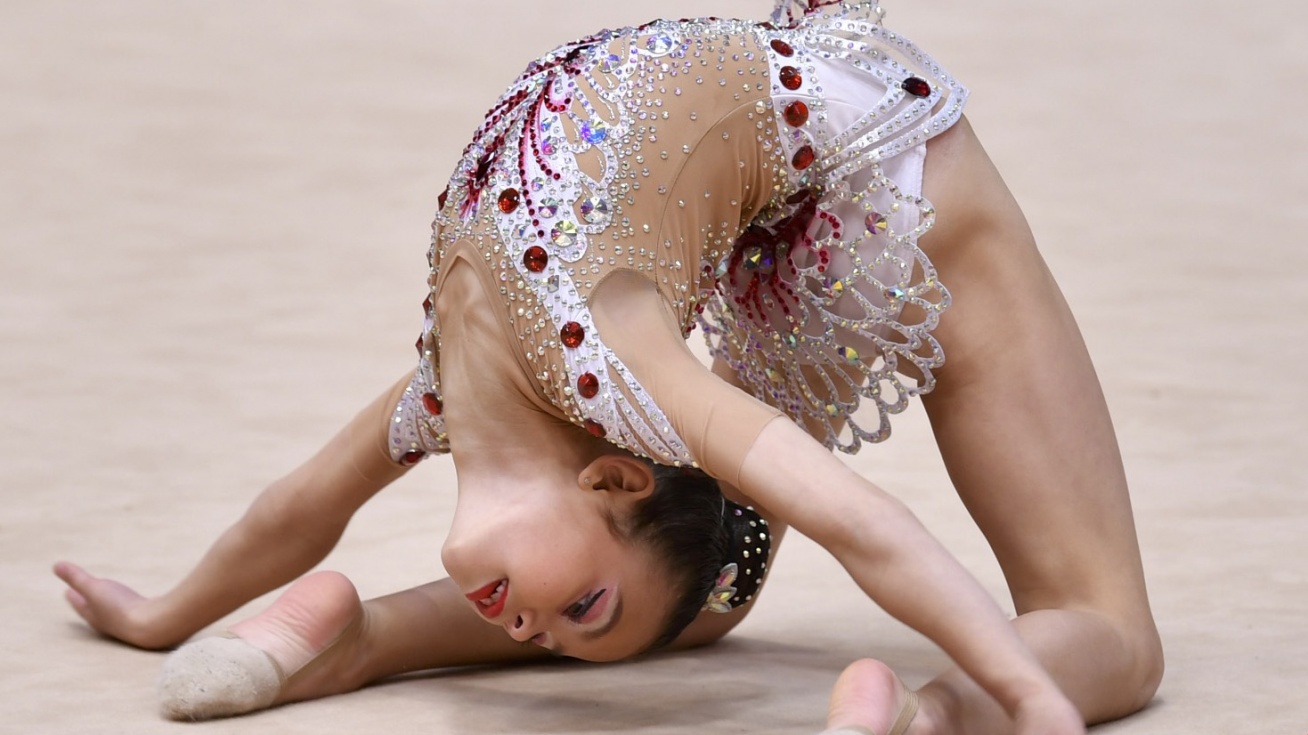 Valeria en uno de sus ejercicios | Fotos Sport Eventos