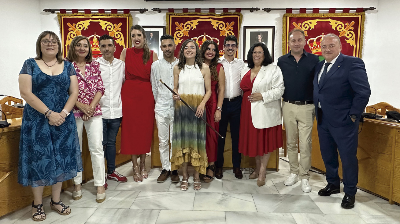 El equipo de gobierno del PSOE de Ciempozuelos en el pleno de investidura.