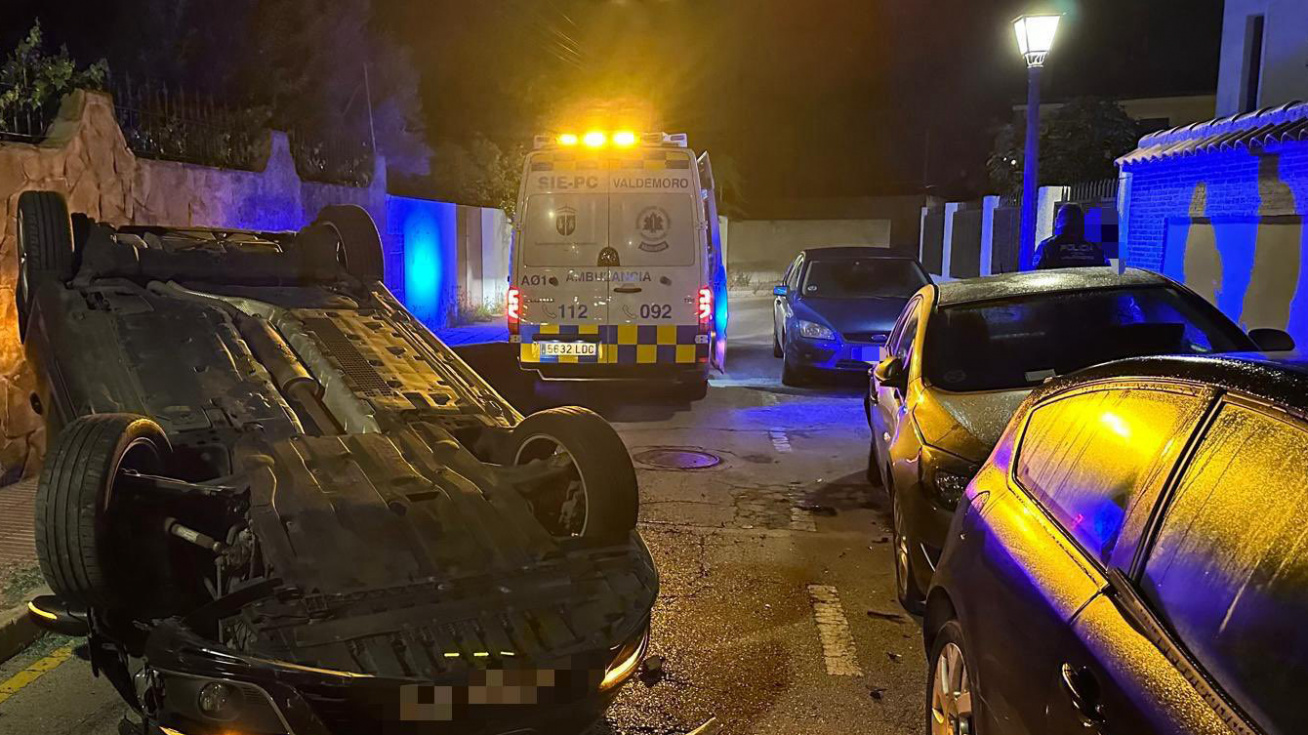 El coche volcado | Policía Local de Valdemoro