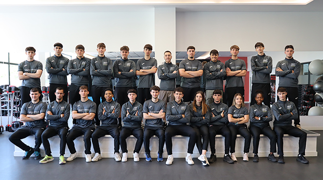 Alumnos de 1&ordm; de TSAF de ISEF Mirasur, el futuro del deporte.