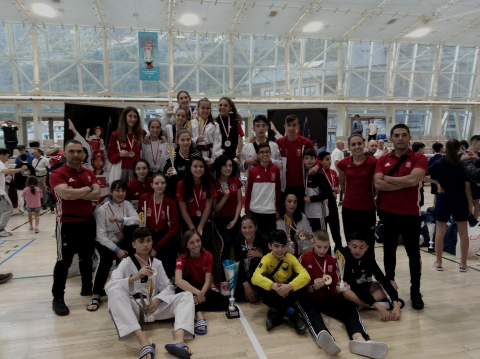 Selección madrileña cadete de taekwondo.