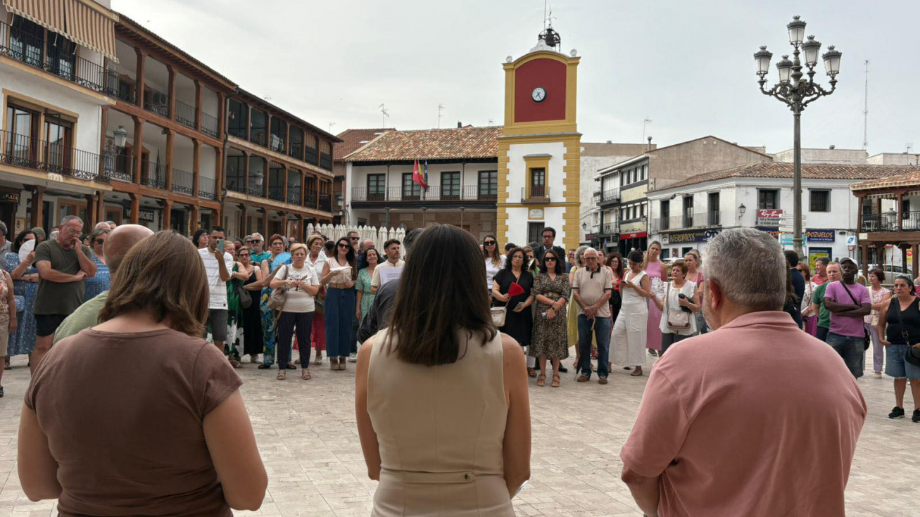 Manifestación de ayer en la plaza de la Constitución de Ciempozuelos | Raquel Jimeno