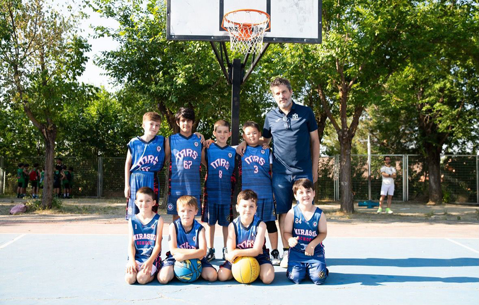 Equipo alevín de Mirasur School.