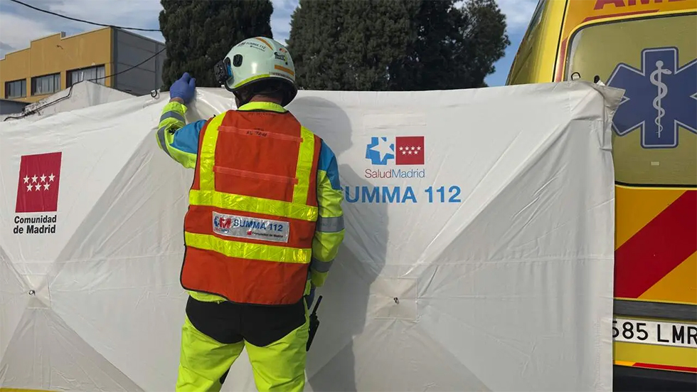 Dispositivo de los servicios de emergencia durante el accidente.