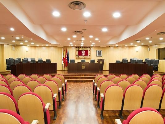 Salón de plenos del Ayuntamiento de Pinto.