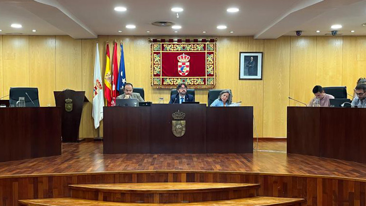 Pleno ordinario celebrado el jueves 27 de junio.