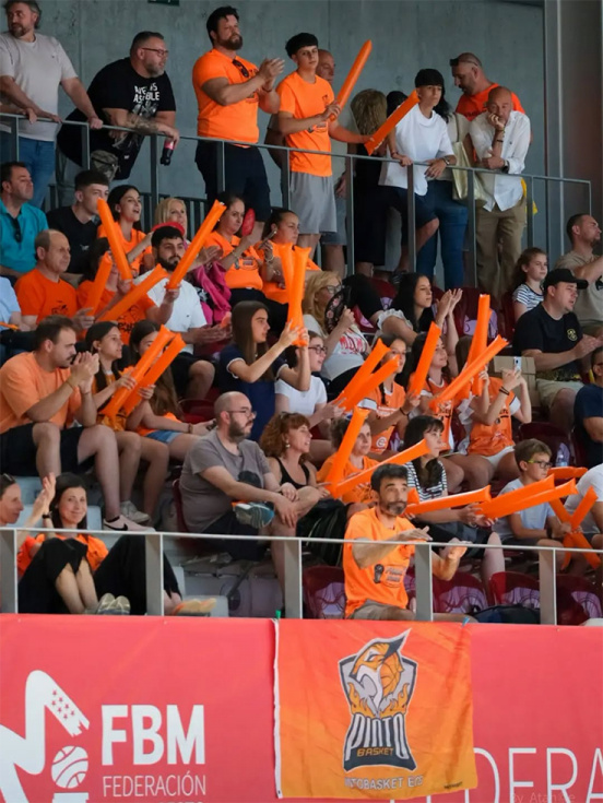 Afici&oacute;n de Pintobasket | Img: Iv&aacute;n Atance.