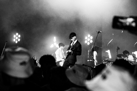 Adrián Peña, el guitarrista pinteño que saldrá a escena en el Festival Mad Cool con Los Blody