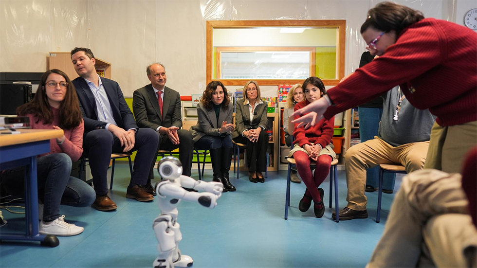 El Colegio Duque de Ahumada de Valdemoro recibirá un robot con inteligencia artificial