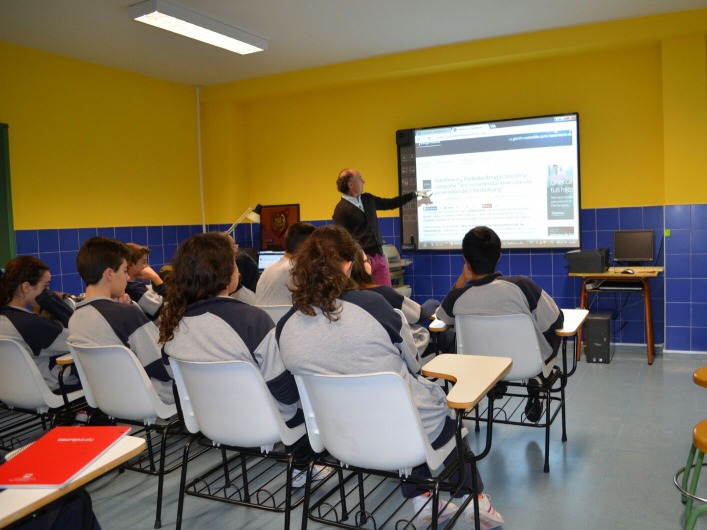 Alumnos del Colegio Sagrada Familia de Pinto.