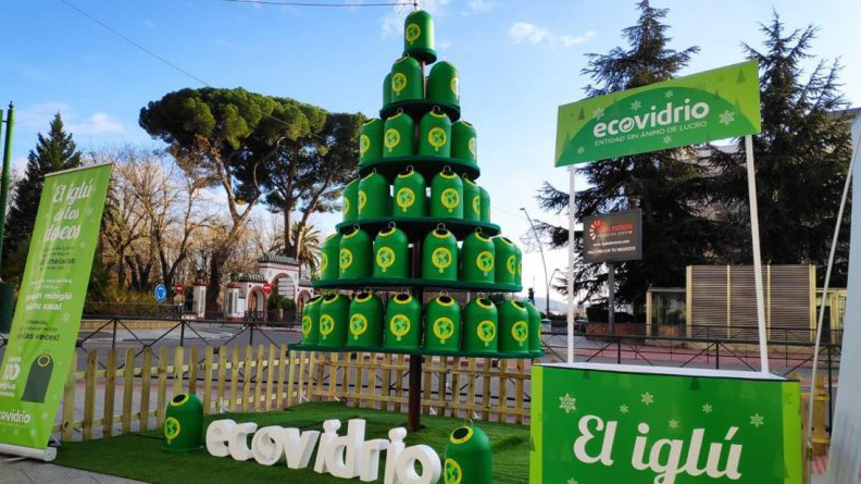 "El Árbol de los miniglús", iniciativa de Ecovidrio.