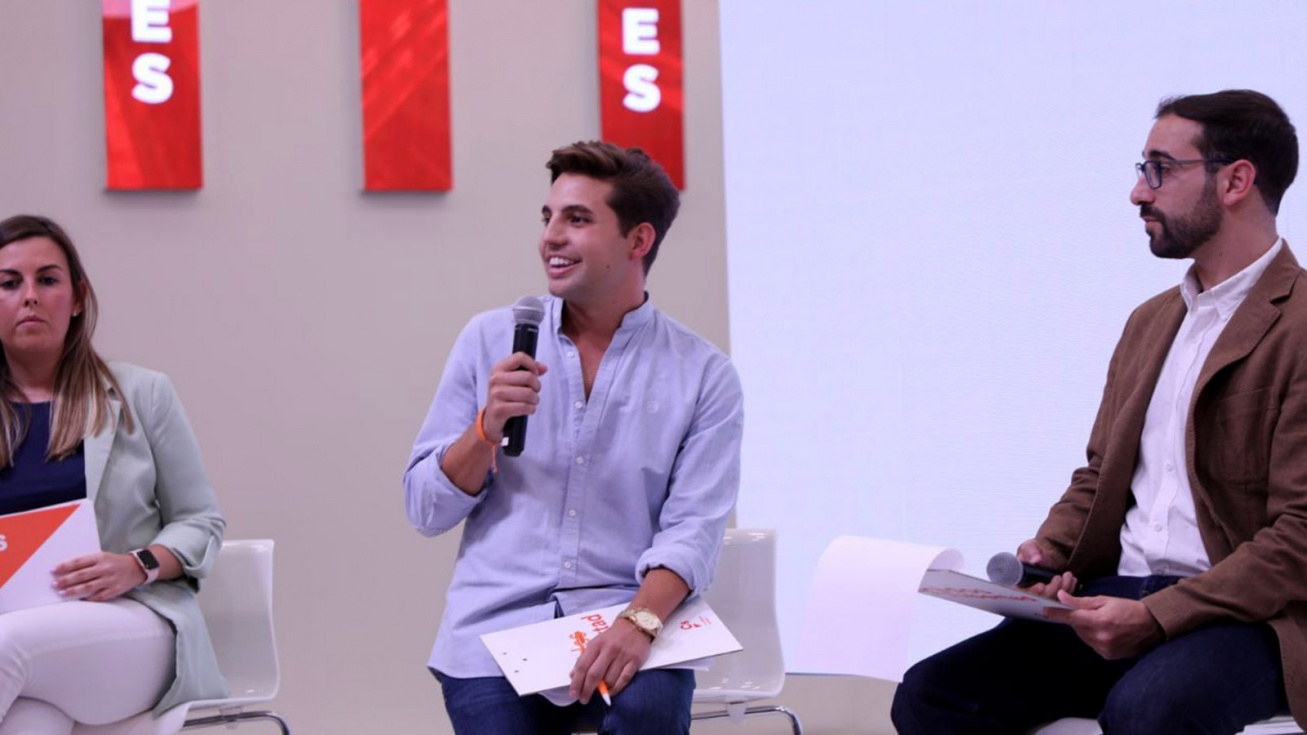 Carlos S&aacute;nchez, en el &uacute;ltimo debate antes de las elecciones.