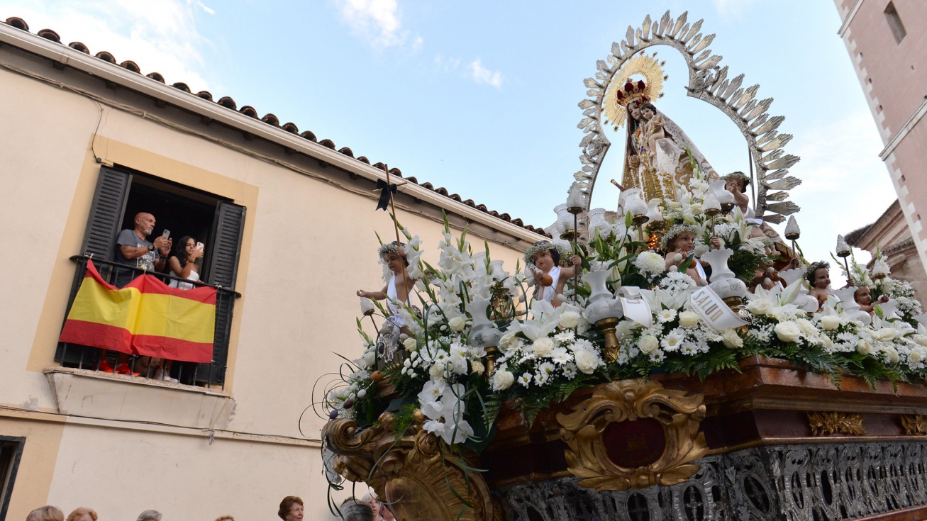 Procesión de la Virgen del Rosario en las últimas fiestas.