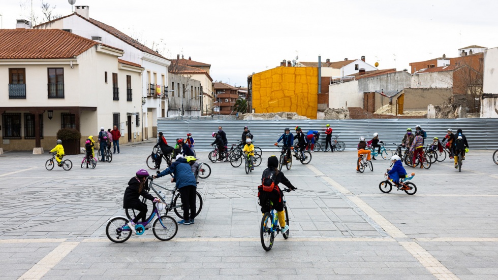 Bicicletada organizada en el Carnaval de 2022 | Ayuntamiento de Pinto