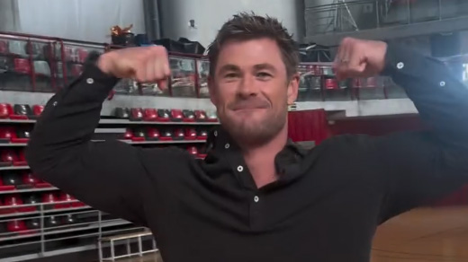 Chris Hemsworth en el Pabellón Príncipes de Asturias.