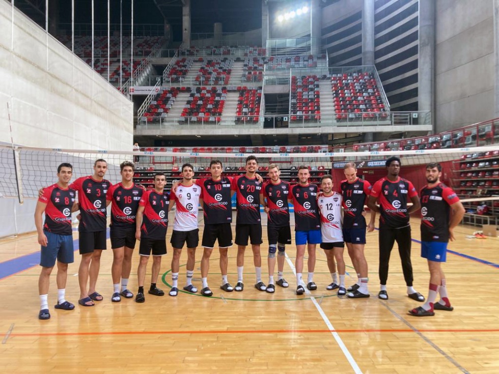 Jugadores del Grupo Egido Pinto | Img: Club Voleibol Pinto.