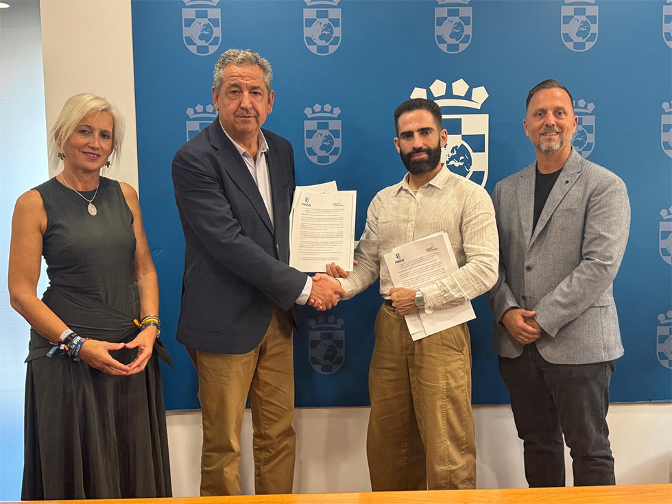 El Ayuntamiento de Pinto firma un convenio para ofrecer formación digital de manera gratuita