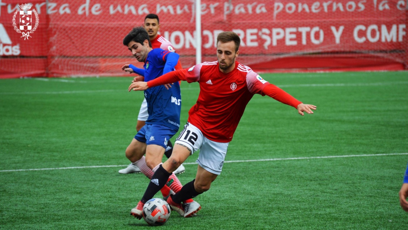 Imagen del partido entre Atlético de Pinto y Móstoles.