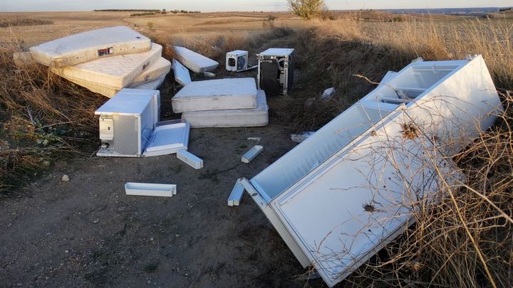 Último vertido detectado en Pinto | Img: Ecologistas en Acción.