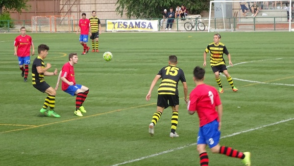 Partido entre los equipos locales de San Martín de la Vega.