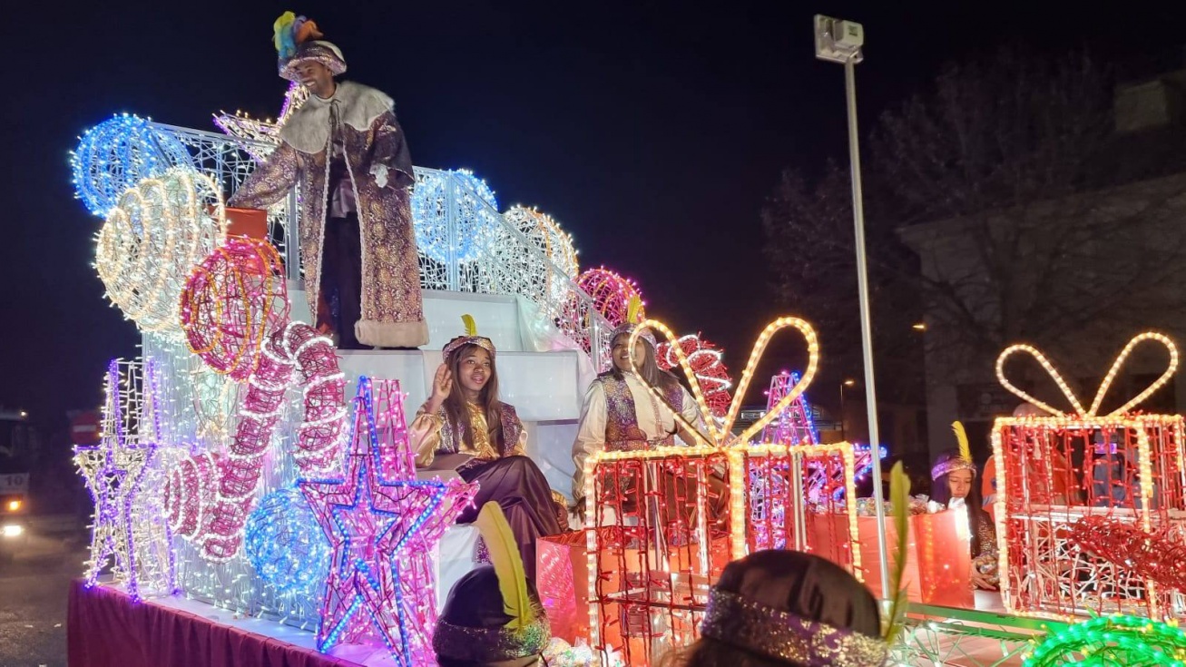 La carroza de Baltasar en San Martín de la Vega.